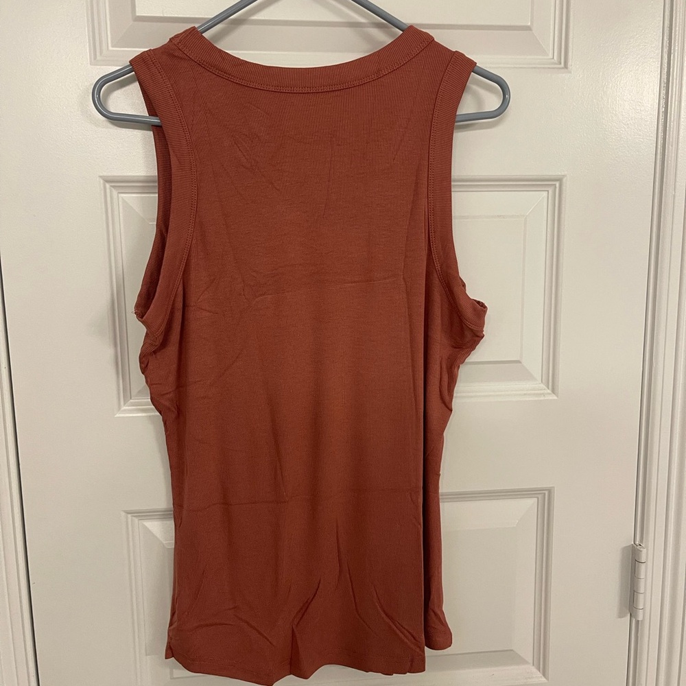 XXL Ribbed Pink Top - Picture 7 of 9